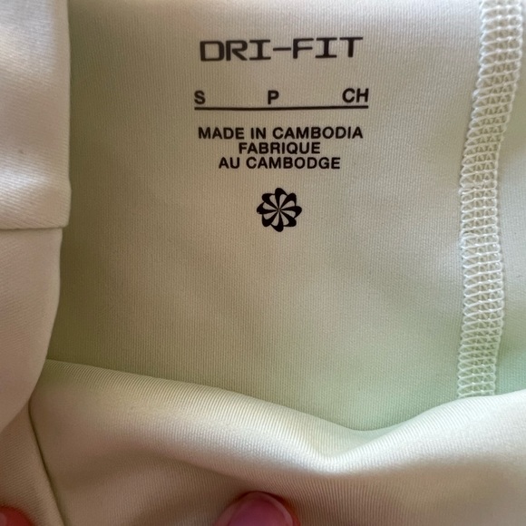 Nike | Dri-Fit Golf Skirt in Faded Green - Size Small - Picture 3 of 5